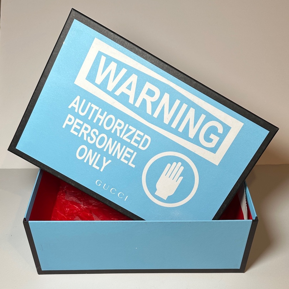 GUCCI | Authentic Rare Blue and Red Warning Gift Box
